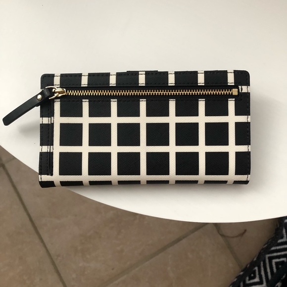 Kate Spade Wallet - Picture 3 of 4